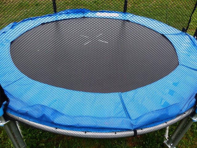 trampoline-114587_640.jpg